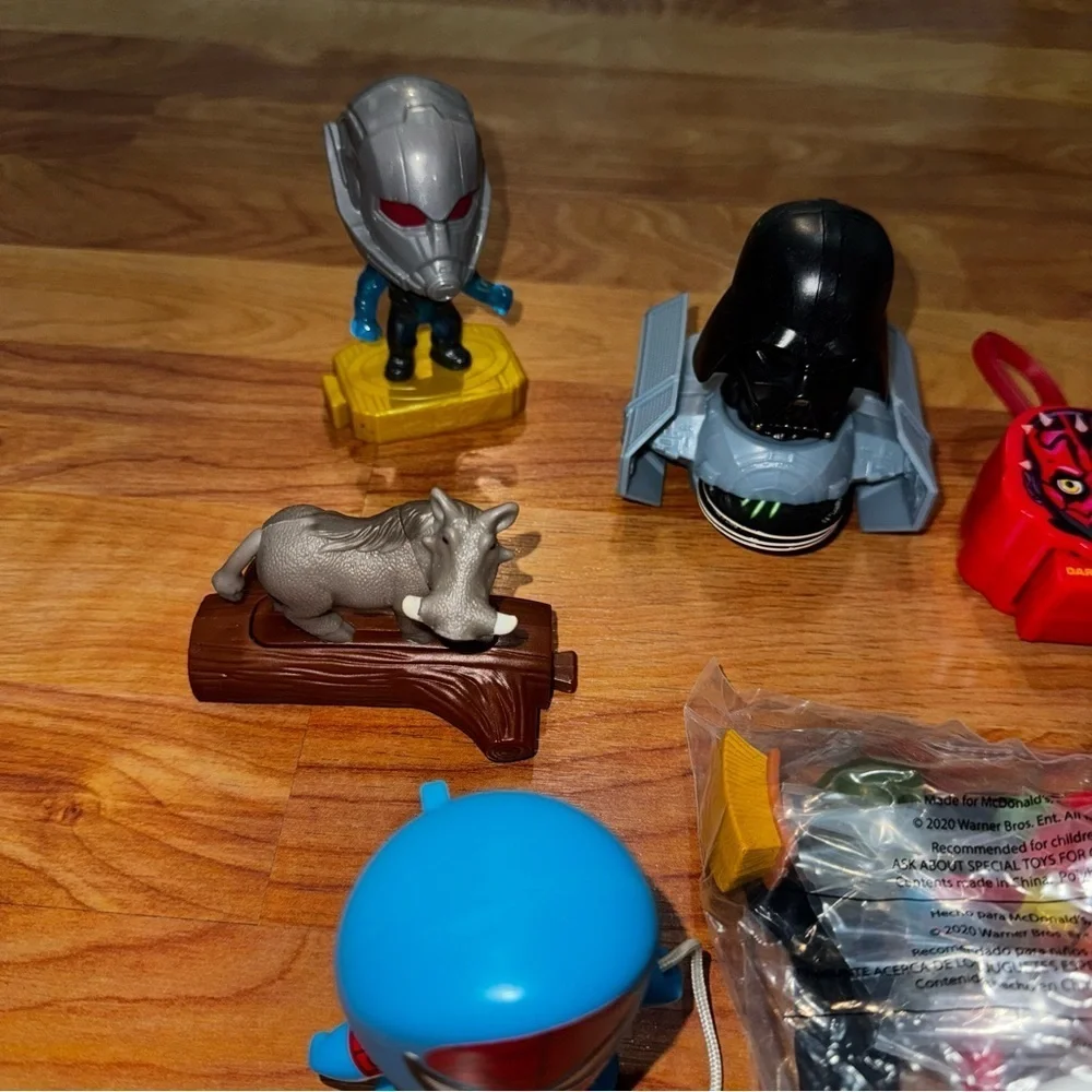 McDonald’s Toys Lot Of 10 Toys Space Jam, Star Wars, Marvel And More - 1 Sealed